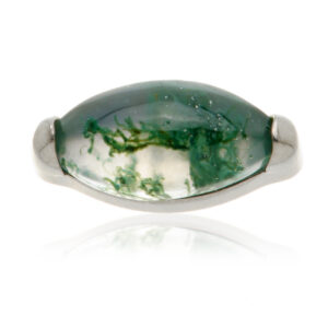 A close up photo of the Ti Internal Mini Moss Agate Marquise Attachment
